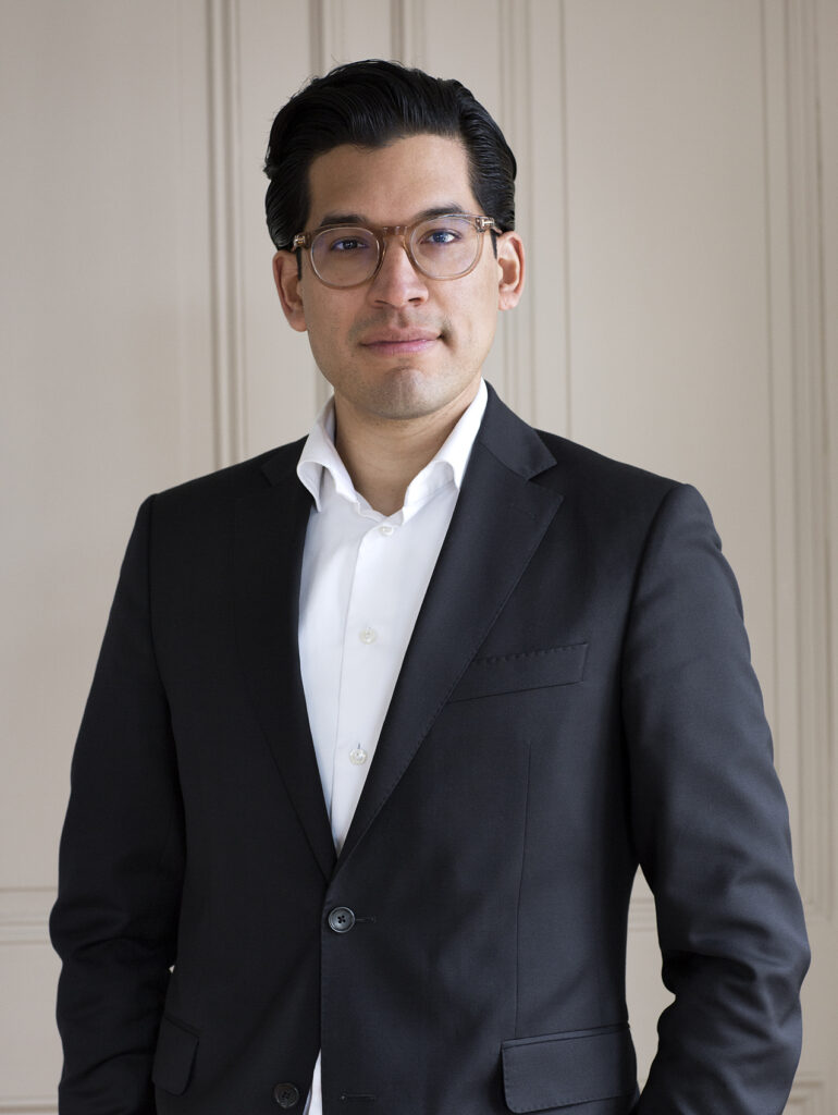 Leonardo Merino, Merino Advokatbyrå